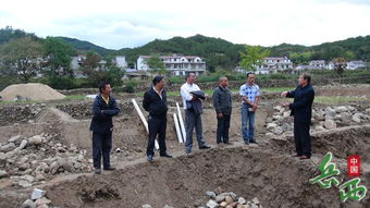 安徽黃山市休寧縣水產專家赴岳西指導流水養魚基地建設，助力生態農業升級